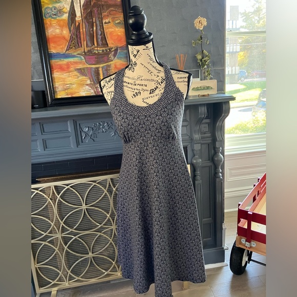 Prana Dress - Picture 7 of 11